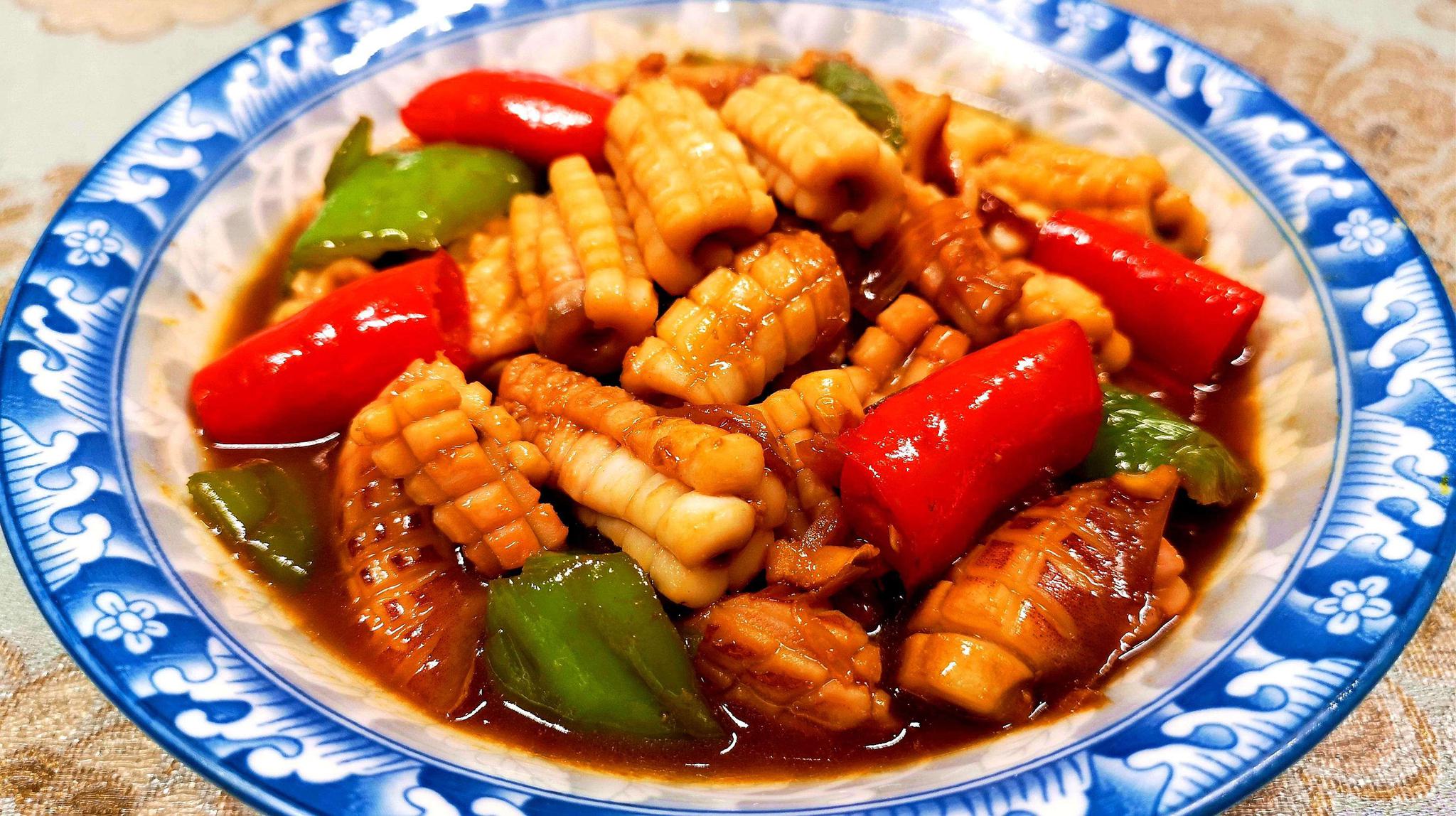 教你营养好吃的蒜香鱿鱼,美味解馋又简单易做,让人食欲满满