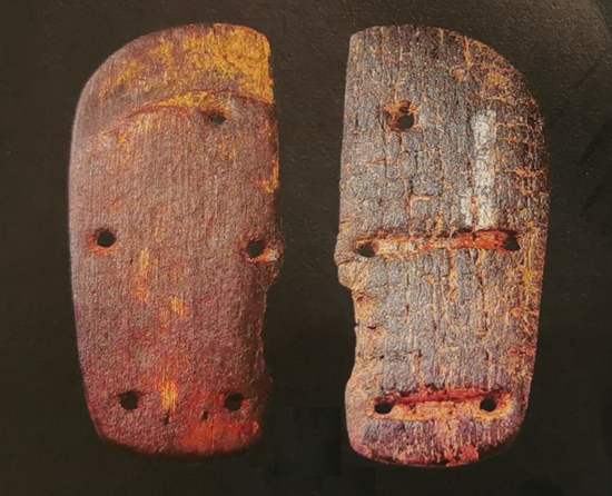 他们踩着木屐踏入历史