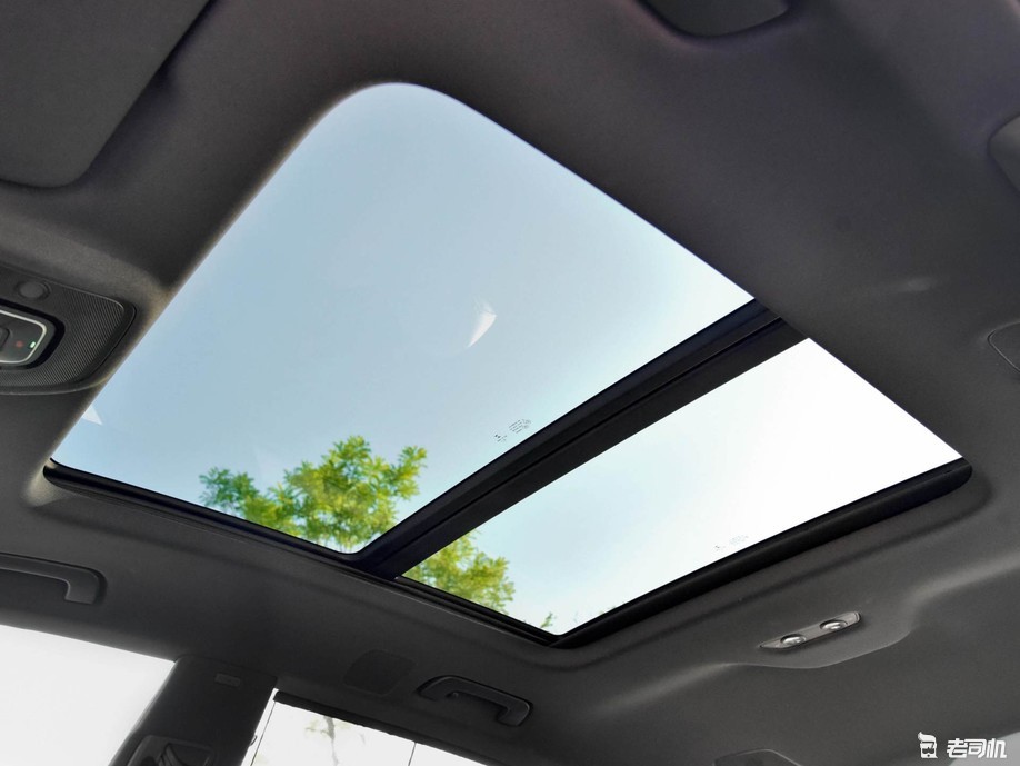 旗舰的魅力 小哥带你看奥迪q8