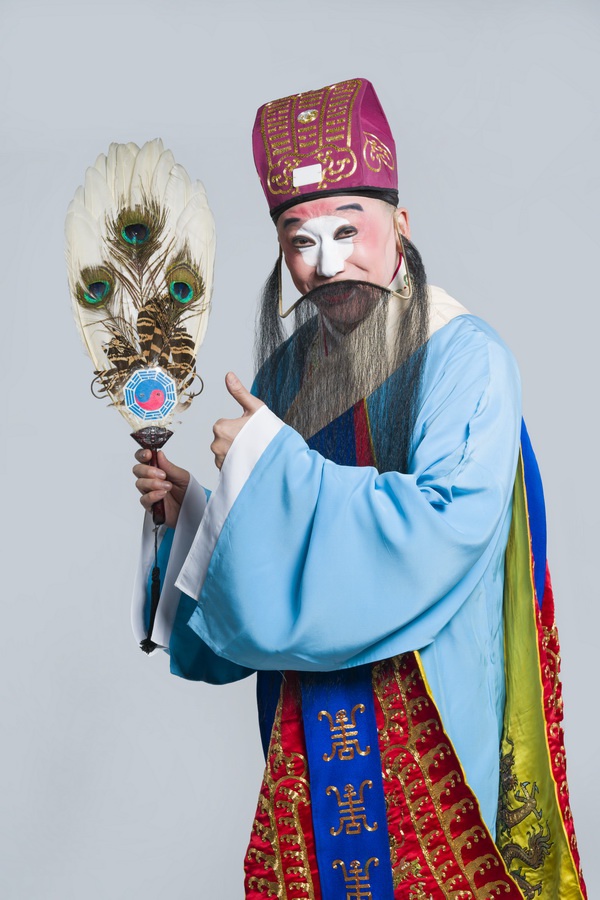 时俱进的"改动":"京剧丑角行当有独特的审美情趣,丑角演员需能文能武