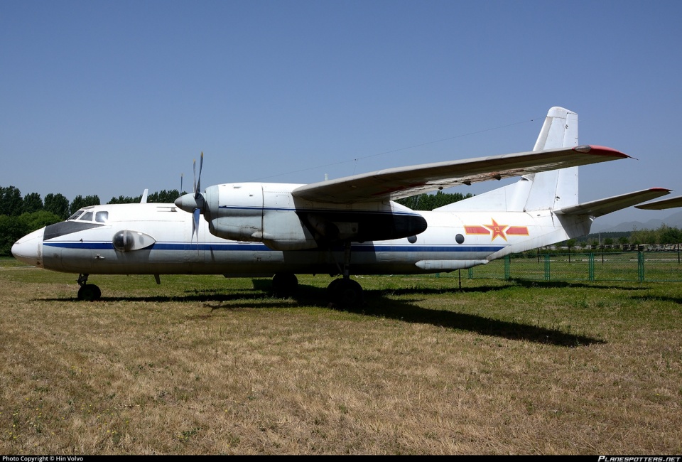 我国空军也曾引进除了伊尔-112v之外,俄罗斯还在推动伊尔-276新型双发