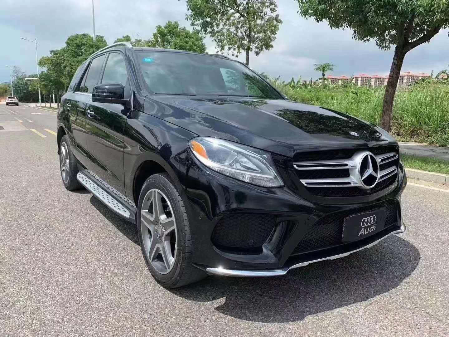 准新2019年奔驰gle400售价28万,凸显出其尊贵的身份