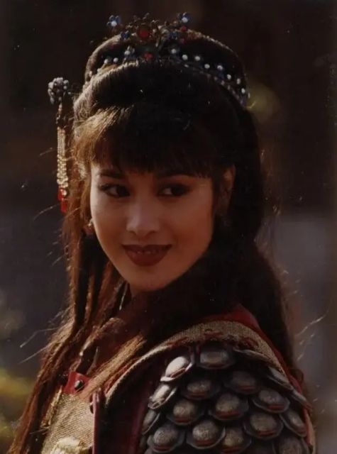 最美扈三娘大郑爽曾惊艳了时光却被人遗忘今54岁现状如何