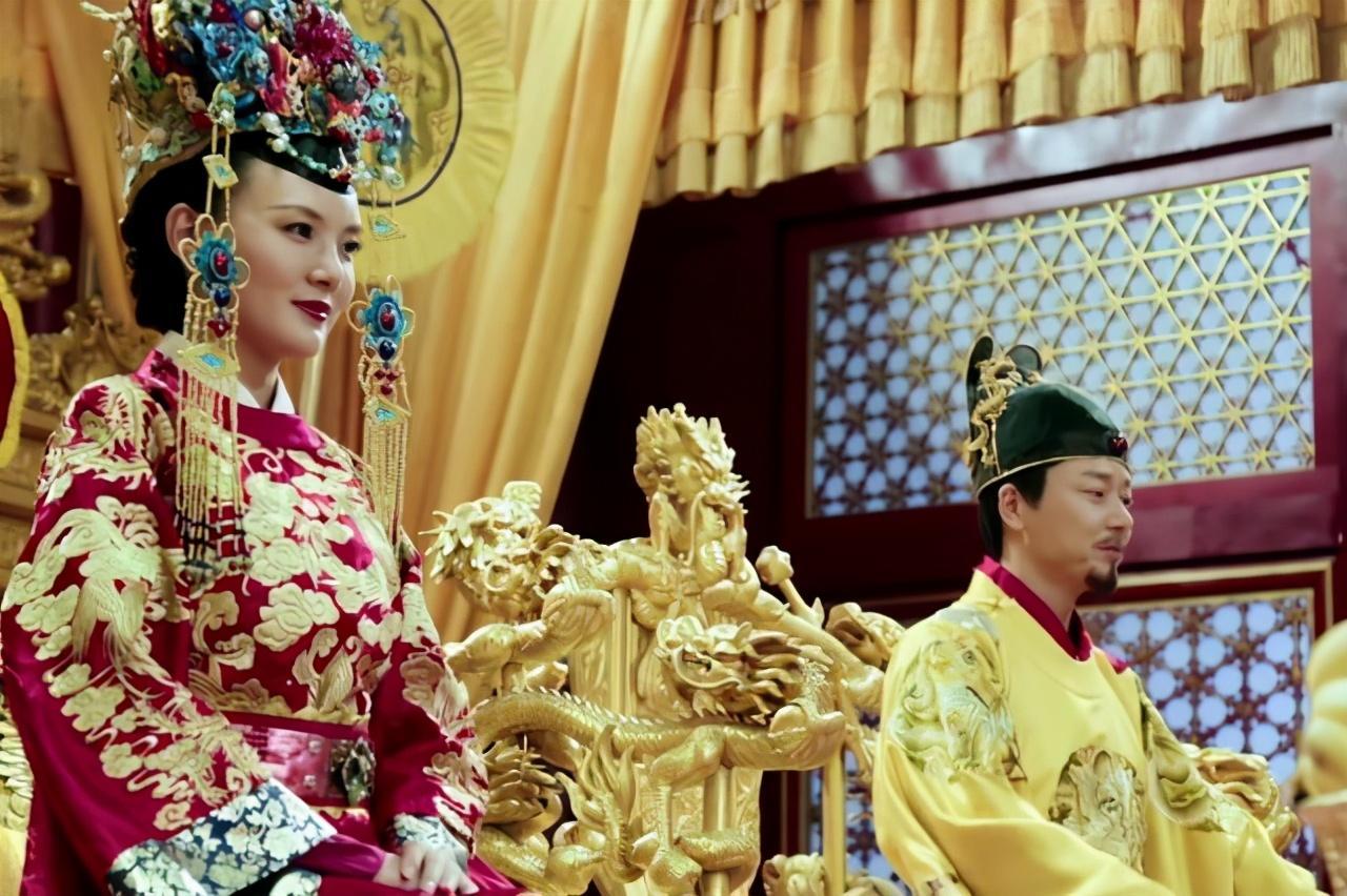 张氏为河北省沧县人,因才貌双全被选为朱佑樘的太子妃,同年朱佑樘登基