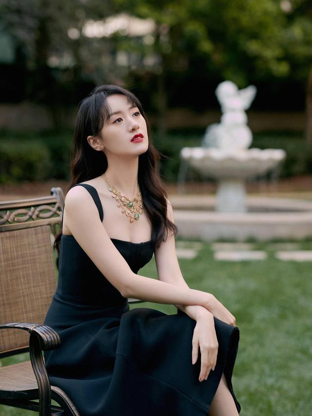 袁冰妍生图引发热议脸型却被嘲她的颜值真的不优越吗