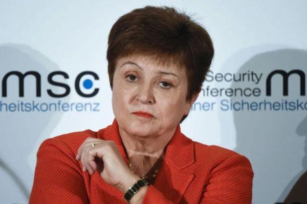 2020世界gdp下滑_2020年全球最新GDP,美国高居第一,印度下滑严重,我国或再突破(2)