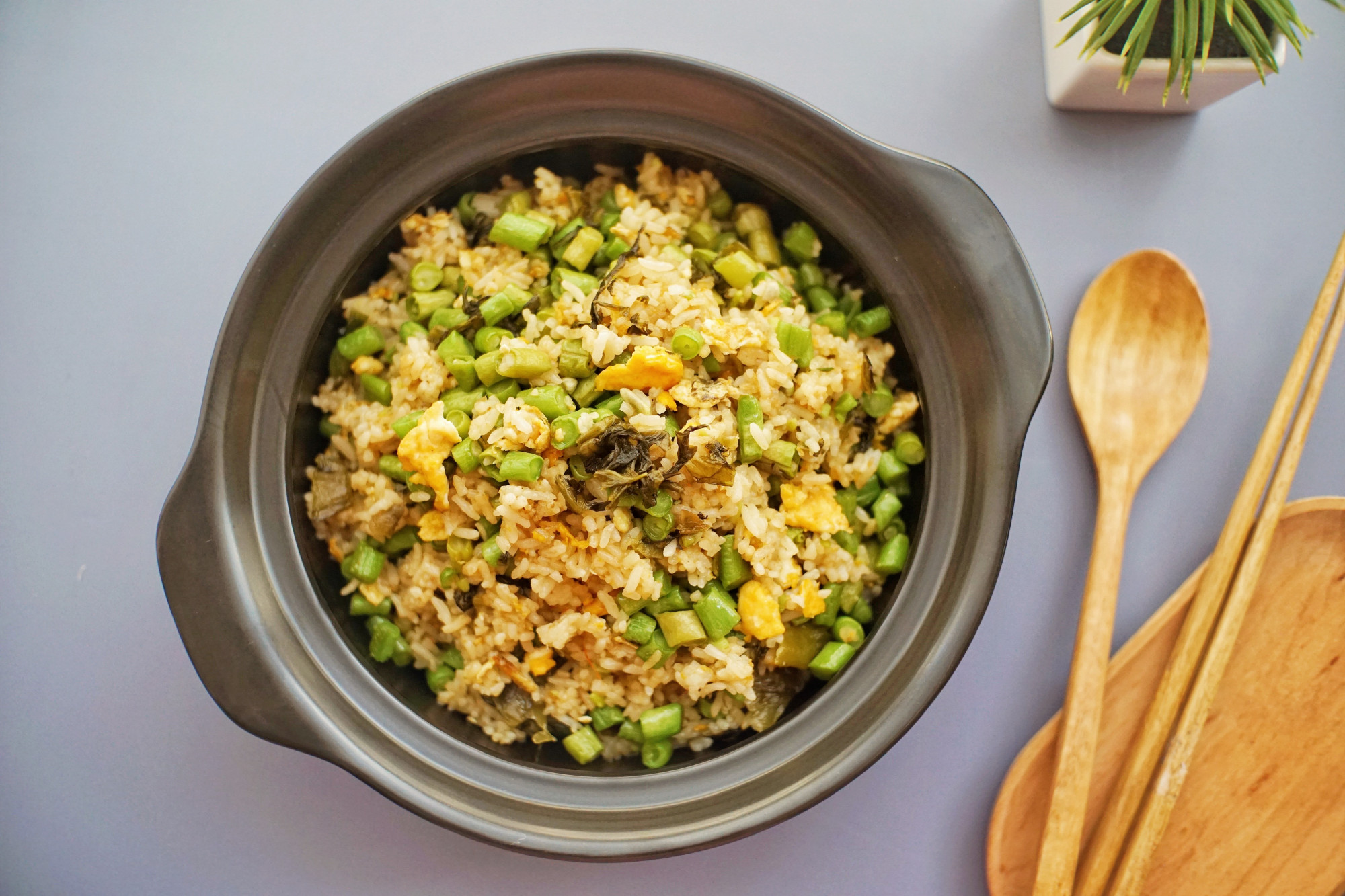 小朋友夸好吃,叫我也这么炒饭给她吃|炒饭|咸菜|豇豆_新浪新闻