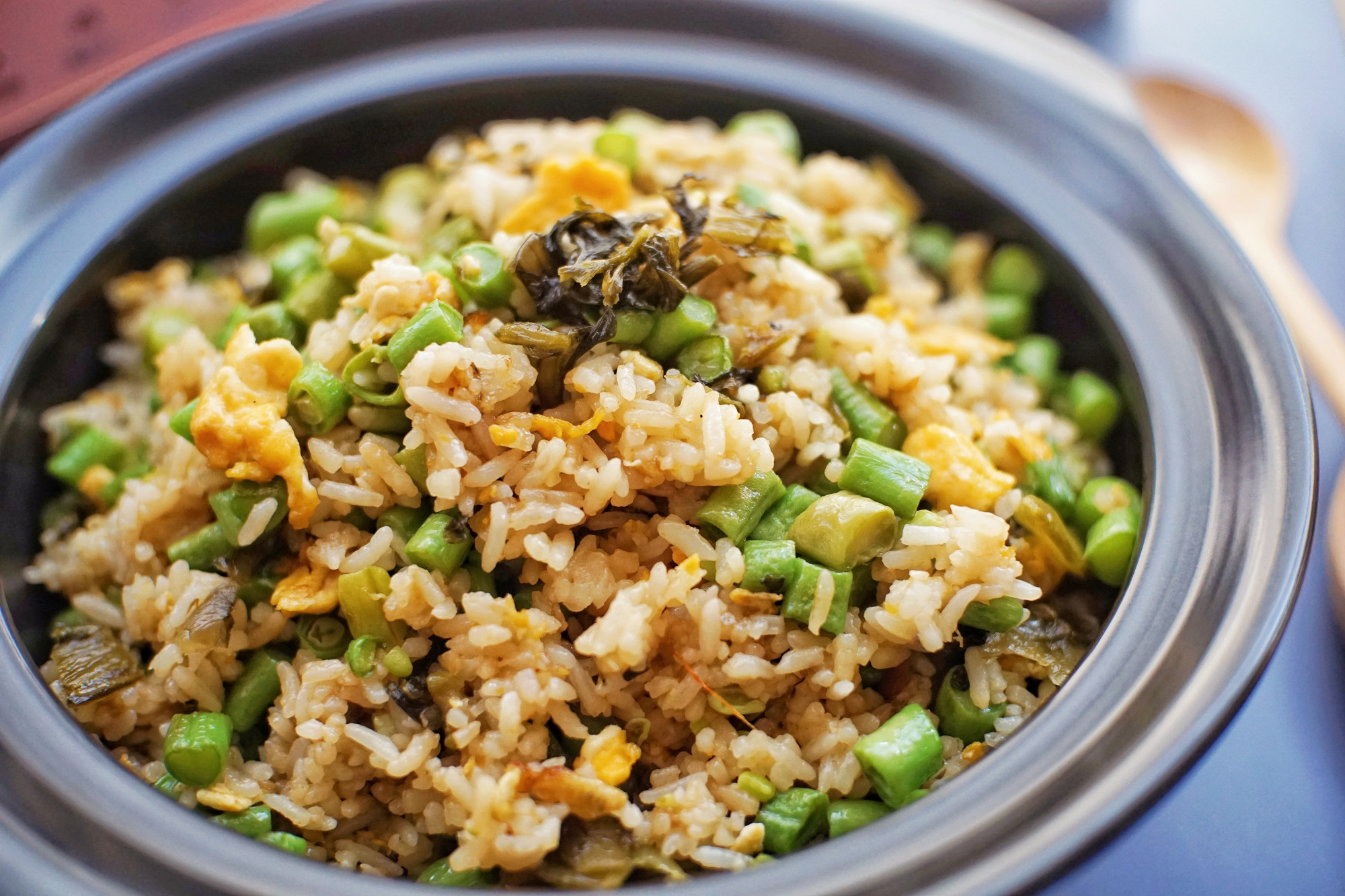 去了客家餐馆吃了这炒饭后小朋友夸好吃叫我也这么炒饭给她吃