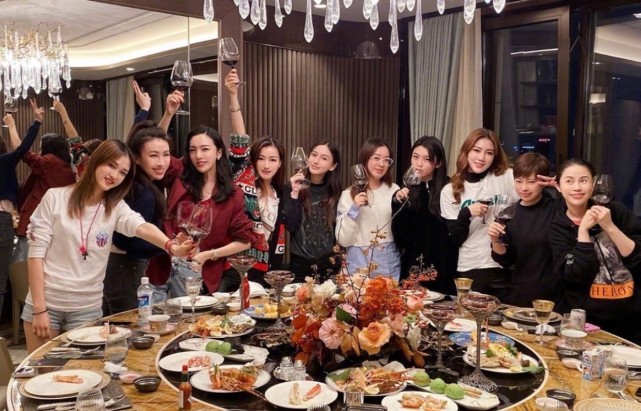 上海名媛群当事人发声,没觉得自己做的不对,花自己的钱有错吗?