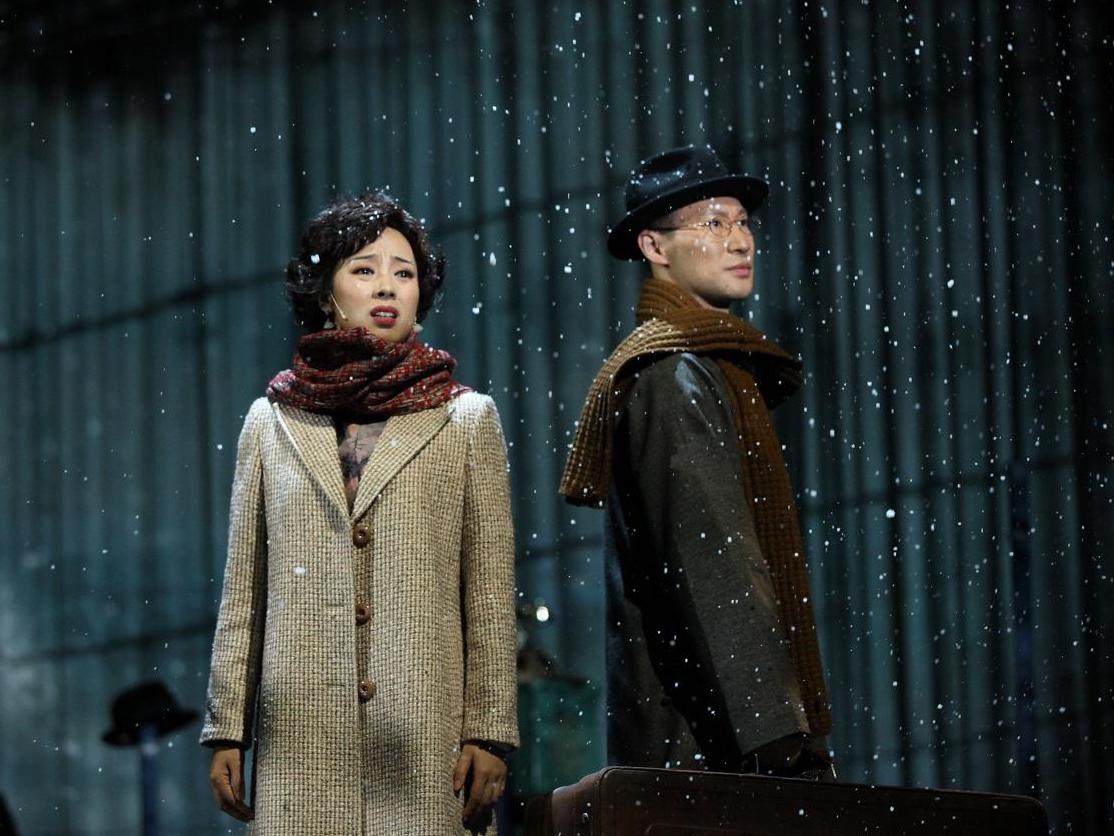 红玫瑰与白玫瑰透过娇蕊看婚外情的本质谁先动心谁先败