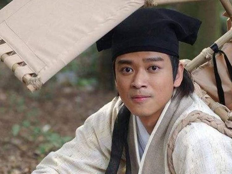 同样演宁采臣,张国荣经典,胡歌帅气,看到他:肖战我不嫁你了!