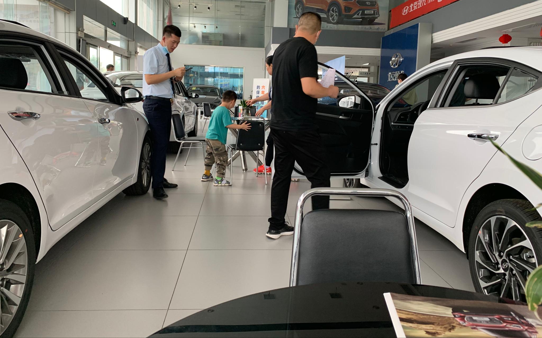 多家车企销量两位数增长：“金九”不负众望 “银十”是否可期？