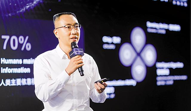 致敬敢闯敢试的他们为深圳创造奇迹