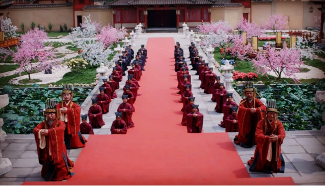 古代大臣从“坐”到“站”再到“跪”,其中的过程是如何演变的?|下跪|大臣|皇帝_新浪新闻