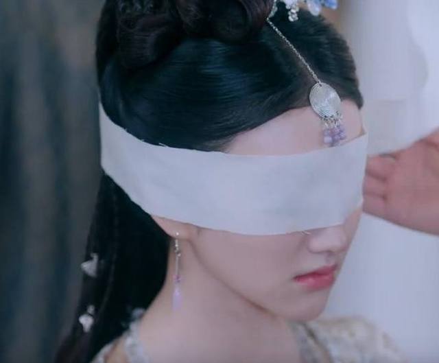 古装剧中的蒙眼美人杨幂最仙景甜最美赵丽颖让人最心疼