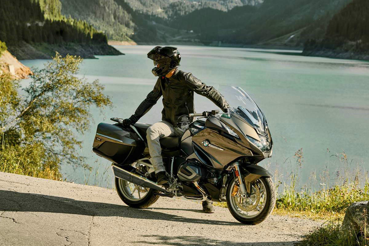 宝马r1250rt新款发布 加入acc自适应巡航 10英寸超大液晶仪表