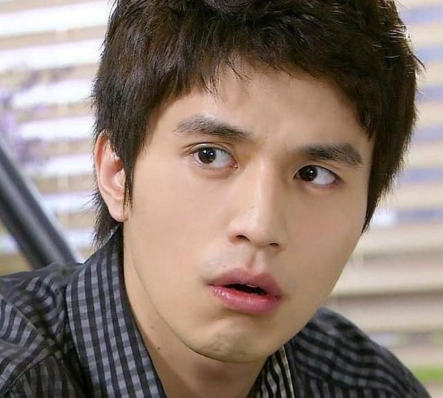 李栋旭|薛功灿|台词_新浪新闻