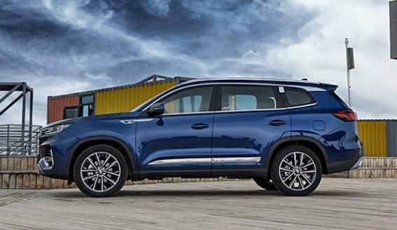 "猛虎下山",标配197马力 四轮独悬,油耗6.8l,仅售12.49万-新浪汽车