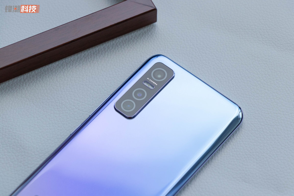 vivoy73s银月轻薄机身诠释月升日落之美