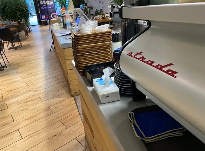 店里原来的辣妈咖啡机