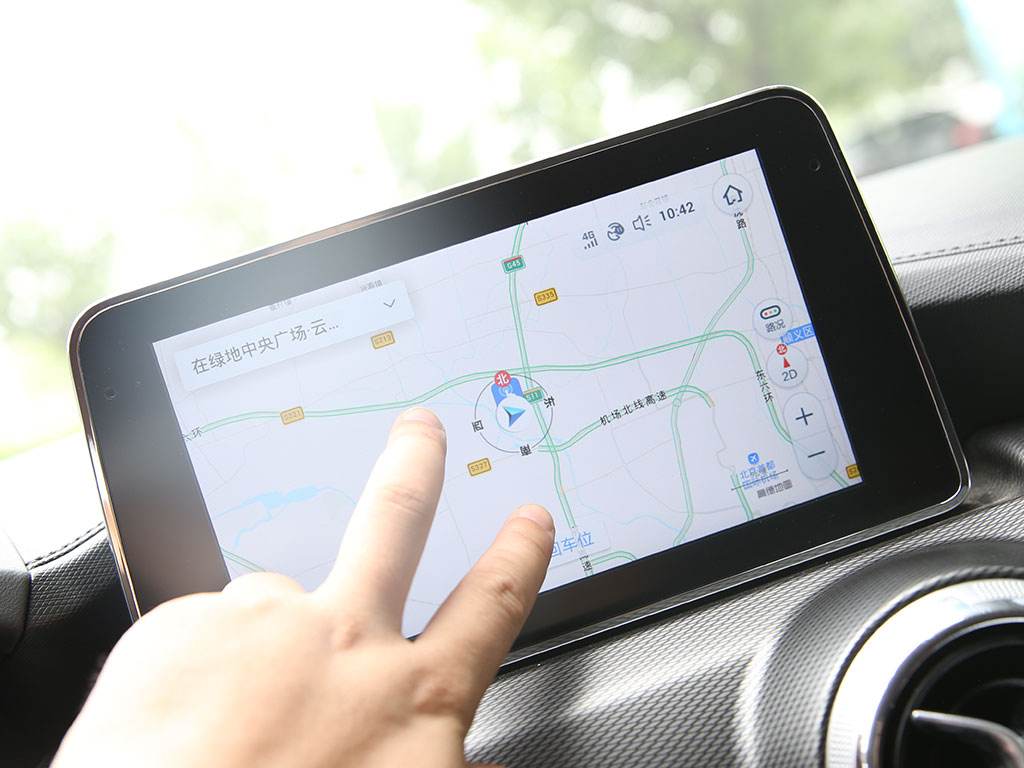 7亿市场见顶导航不断碰壁抱紧明星大腿的高德患上了增长焦虑