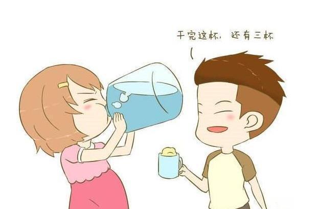 为什么有人一喝水就排尿有些人却很久不排尿医生告诉你答案
