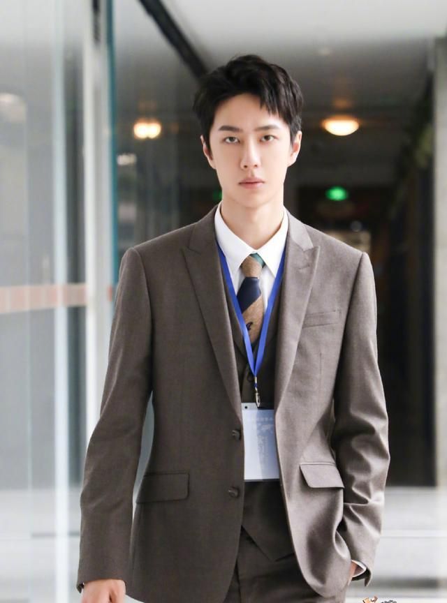 天天向上职业新体验,专业人士评估:王一博适合做诉讼律师