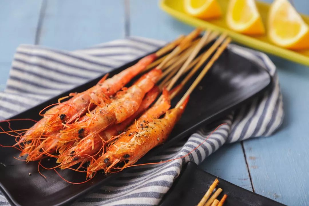酥到连壳一起吃的椒盐烤虾,分分钟秒杀烧烤摊