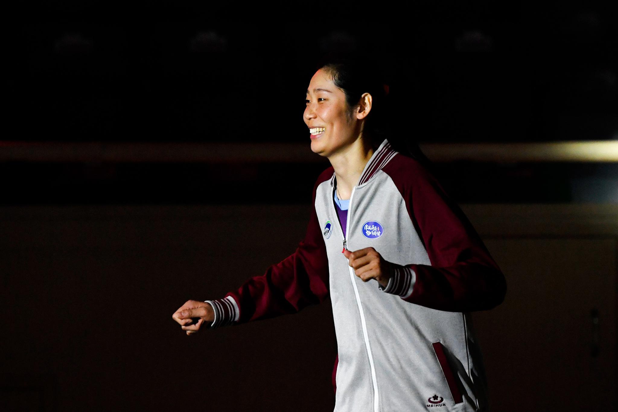 尘埃落定!朱婷续约天津女排