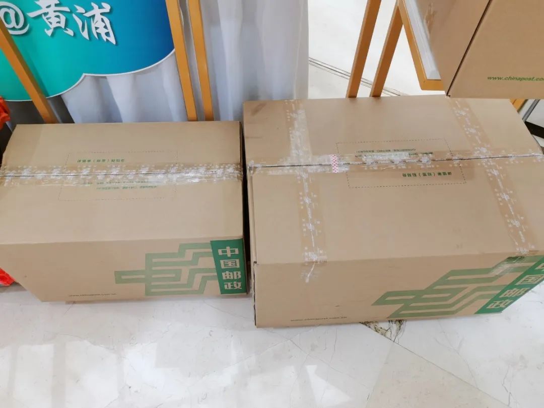 马云"同款"智能回收机来了!投入塑料瓶还能兑换超市优惠券