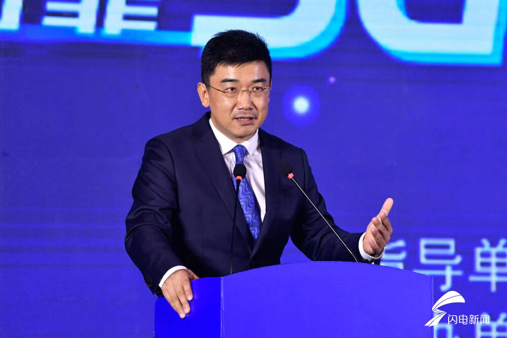 中央广播电视总台主持人马洪涛主持活动