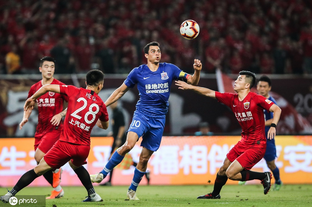 上海德比十大看点:上港欲连续4年双杀 申花望“杯赛”再逆袭休闲区蓝鸢梦想 - Www.slyday.coM 上海德比十大看点:上港欲连续4年双杀 申花望“杯赛”再逆袭休闲区蓝鸢梦想 - Www.slyday.coM