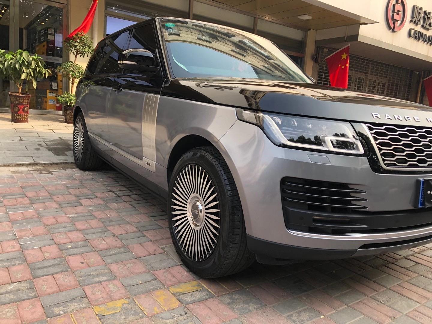 路虎揽胜改色双拼网红悬浮轮毂石家庄永诚