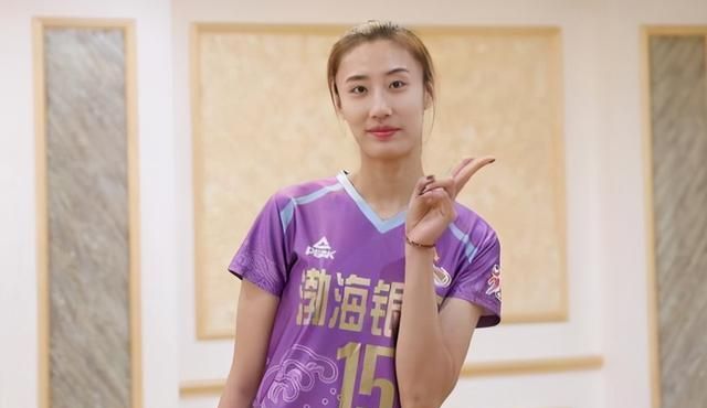 笔者口中的这位球员便是天津女排的副攻王媛媛.