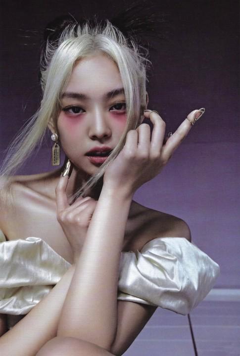 jennie的"指甲戒"绝了,时髦显瘦还高级,胖手戴上都好看