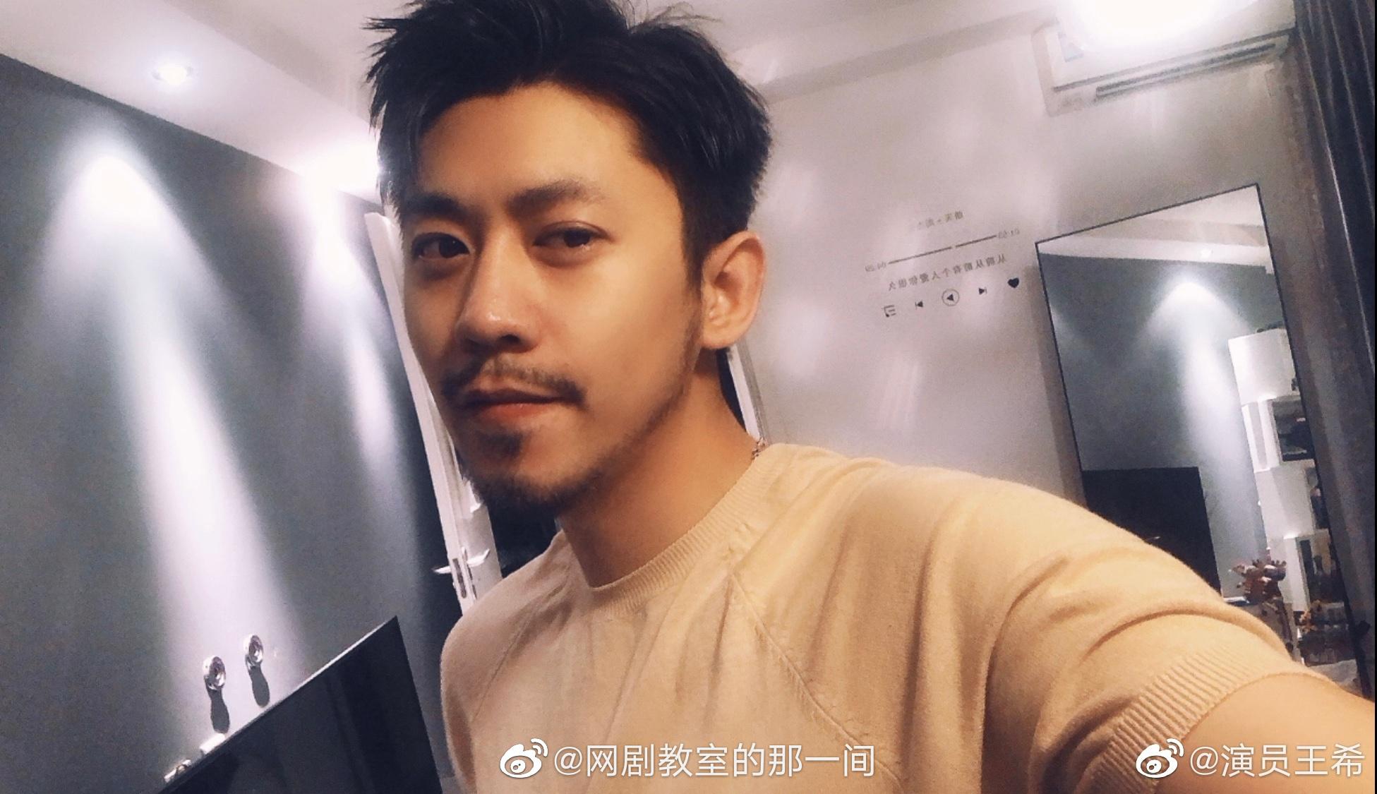 拍照姿势严重匮乏的小朋友们看过来