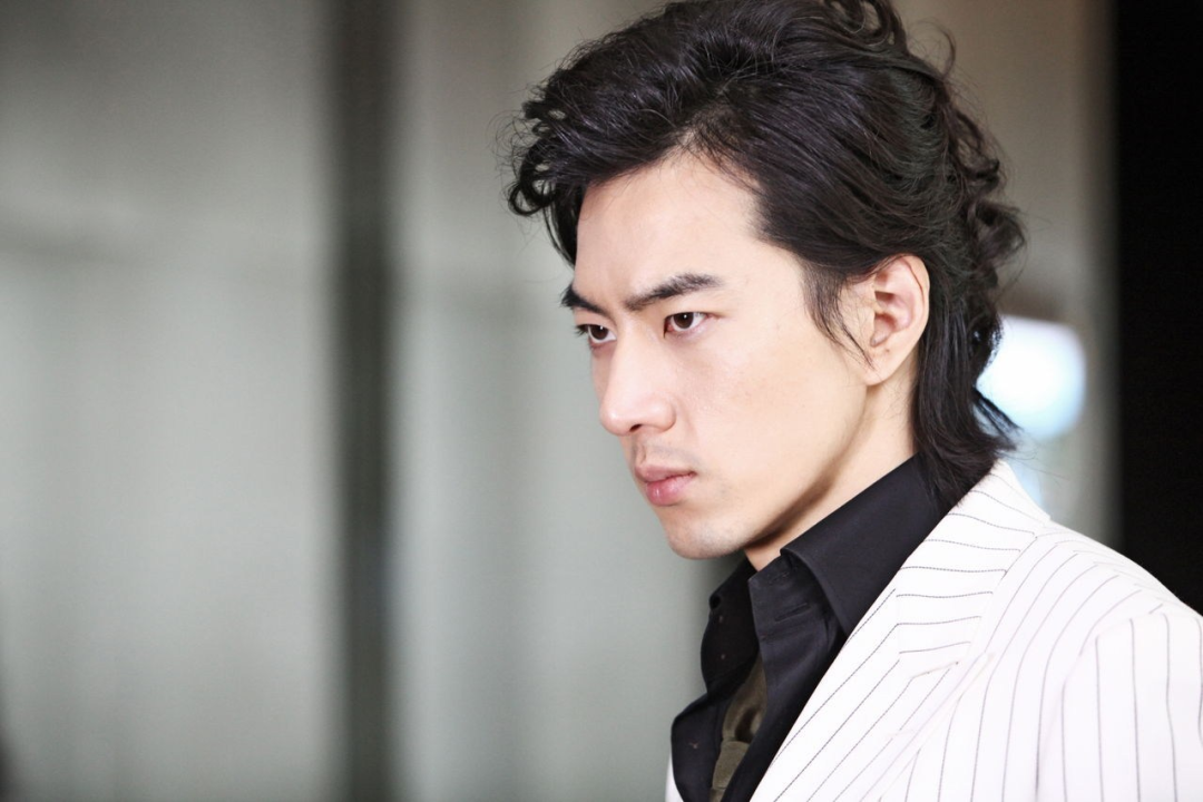 表情包男孩宋民国长大了这次火的却是爸爸遇到这种男人就嫁了吧