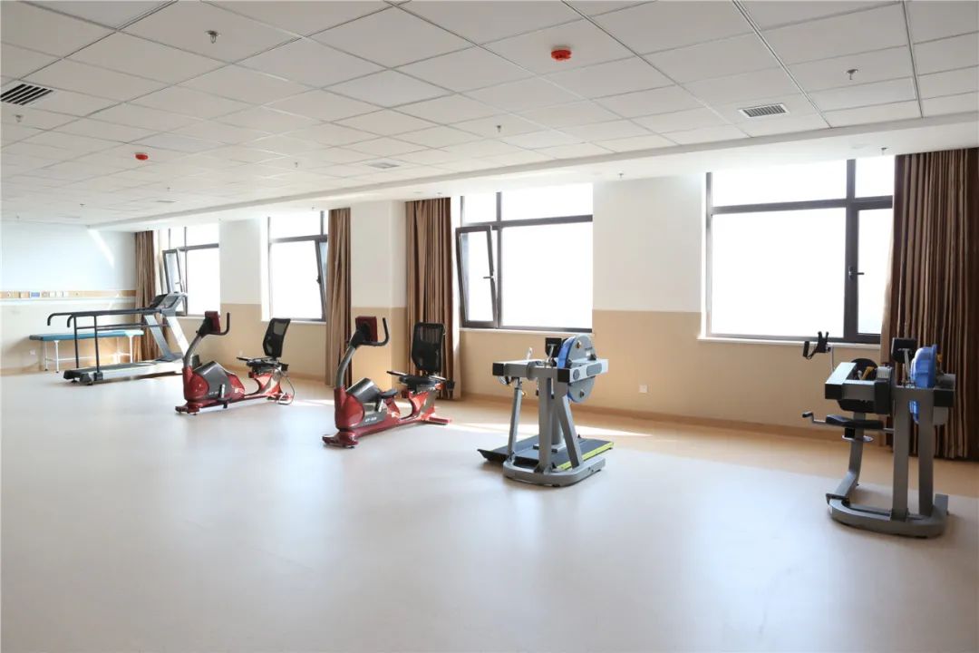 0t磁共振成像系统,256层宽体能谱ct,日本岛津数字胃肠机等高端大型