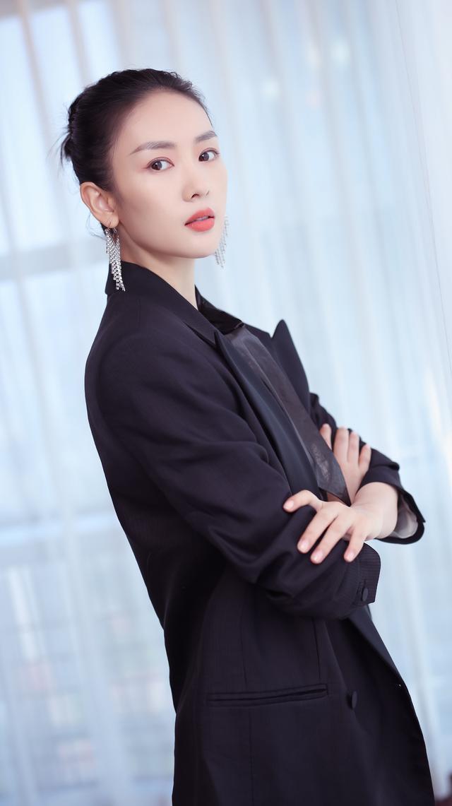 "小章子怡"获金鹰奖最佳女演员,一直低调的她,终于被发掘