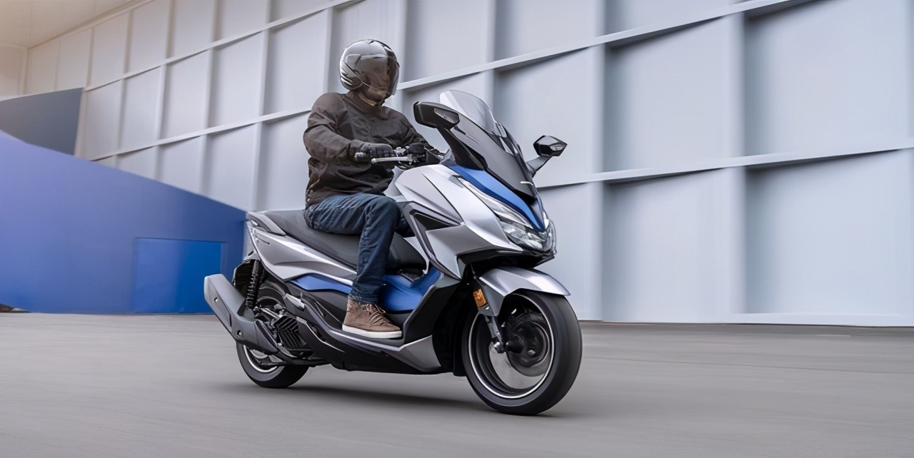 2021款本田佛沙125电动风挡前后abs你要的都有