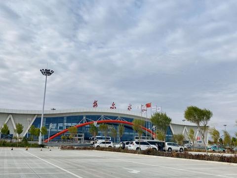 高原兵城格尔木,进藏之前的天高云淡,盐湖雅丹一个不少