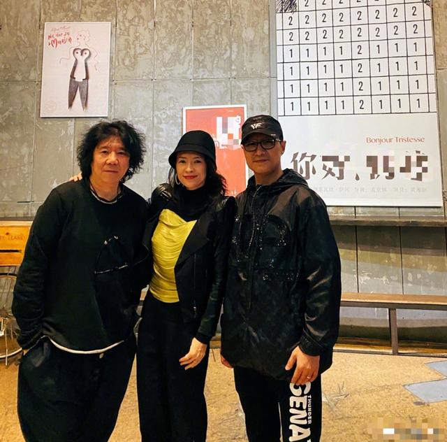 41岁章子怡产后复出疲态明显？法令纹太突兀，被质疑是生二胎所致休闲区蓝鸢梦想 - Www.slyday.coM