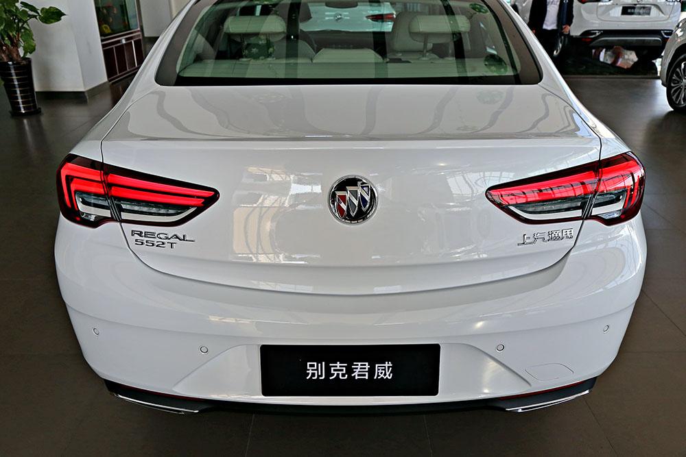 高颜有料还不贵 体验别克君威552t 精英型