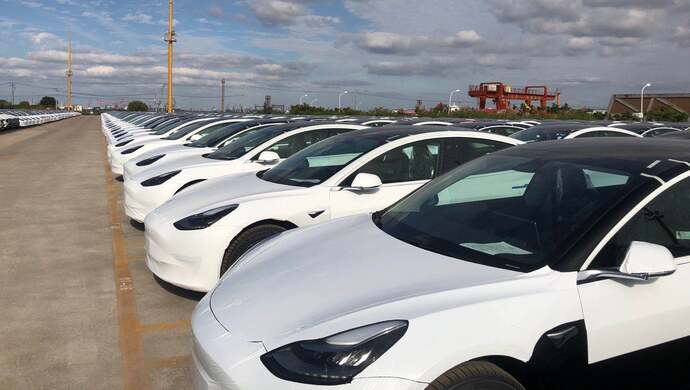 国产特斯拉整车出口海外，首批上海产Model 3预计下周二发往欧洲