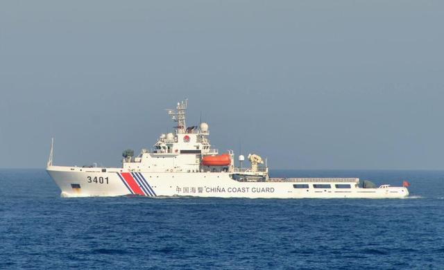 首艘中国最大海巡船在广州成功出坞排水量达107万吨