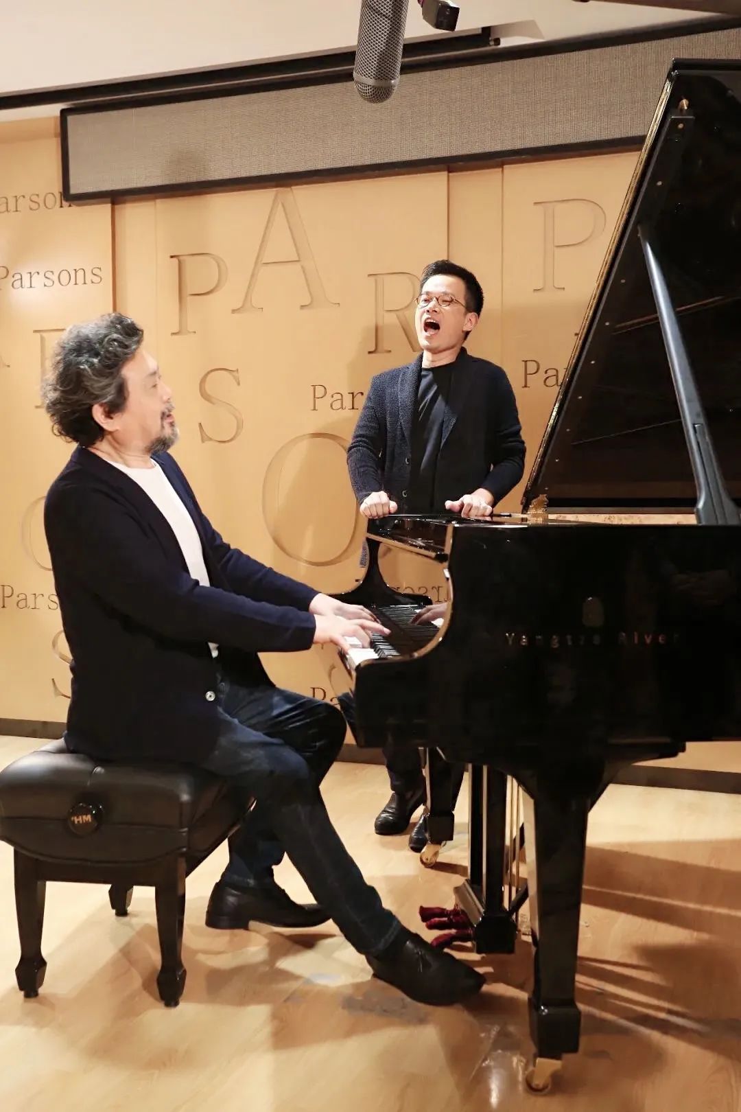 当我们谈论男高音时我们在谈论什么