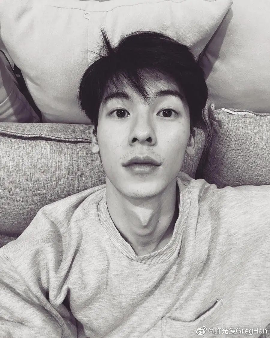 女生为什么有喉结？