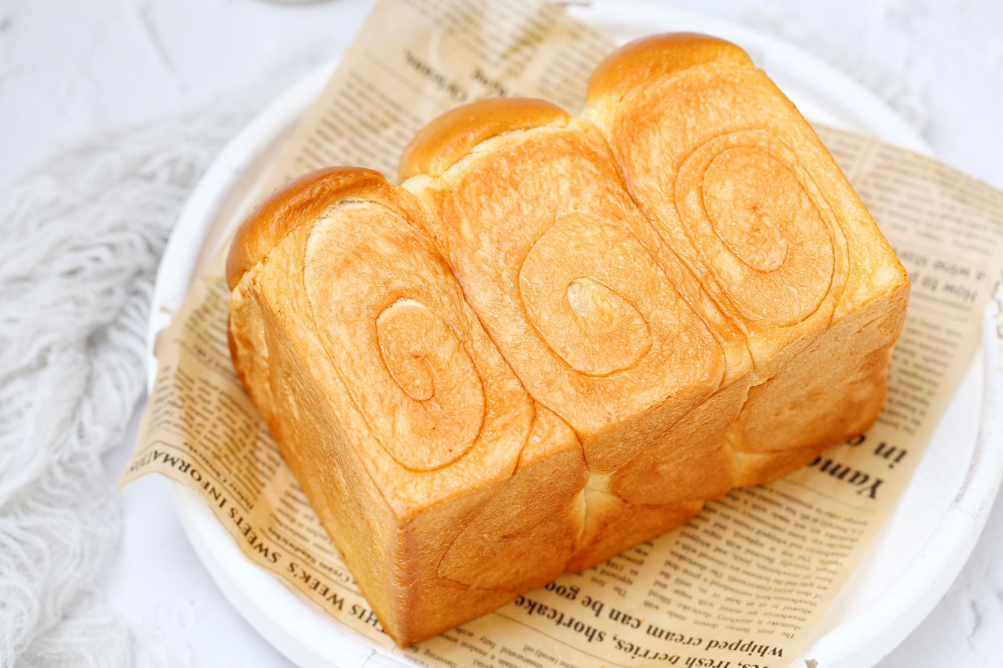吐司面包的经典做法无需加蛋组织细腻柔软奶香浓郁值得等待
