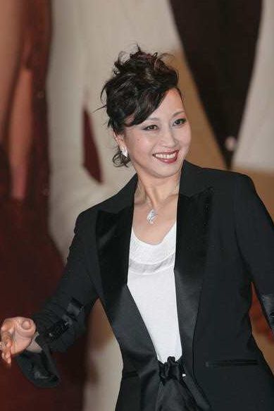 包租婆元秋敢骂洪金宝叫成龙大鼻周星驰再三请复出