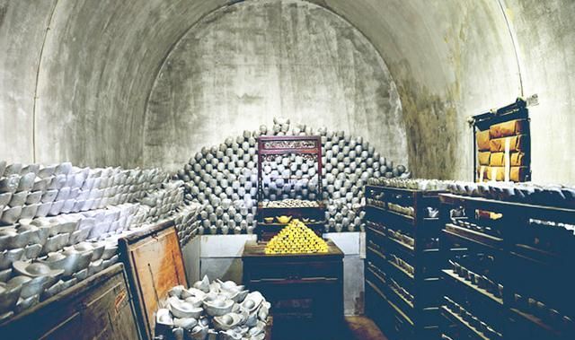 这里特别要讲讲户部尚书赵申乔,这次王纲明欠交1390万余斤铜,折合帑银